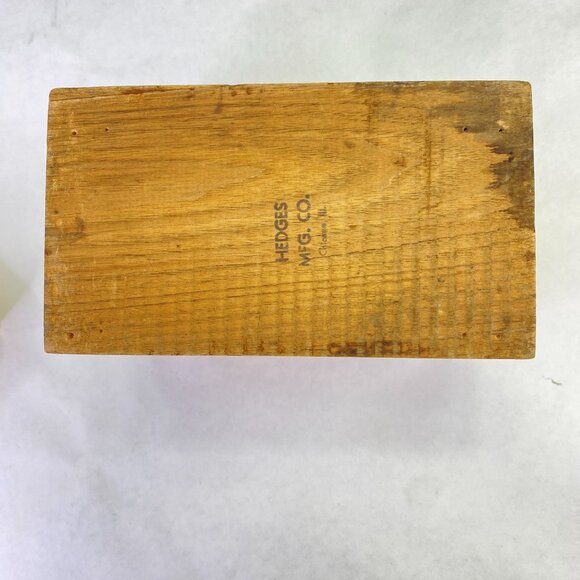Vintage Hedges Hinged Box Joint Wood Recipe Box - Picture 7 of 13